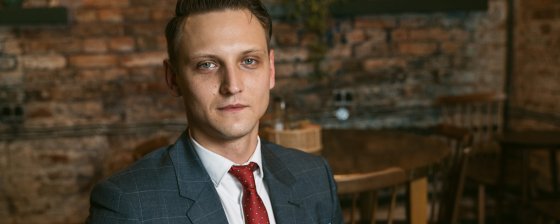 «Перед нами стоит задача — восстановить справедливость, нарушенную властями». Интервью адвоката Дмитрия Захватова